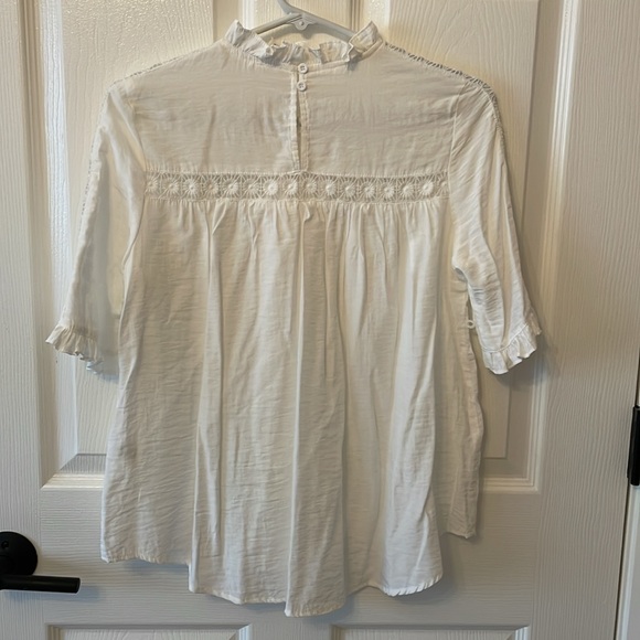 VICI Flawless crochet lace ruffle top - Picture 5 of 6